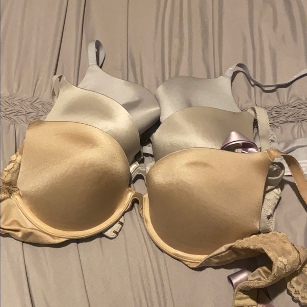 3 Savage x Fenty bras